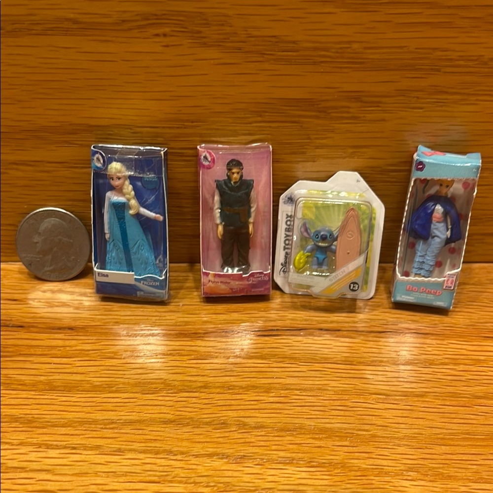 Disney Frozen and Lilo & Stitch Mini Figure Set